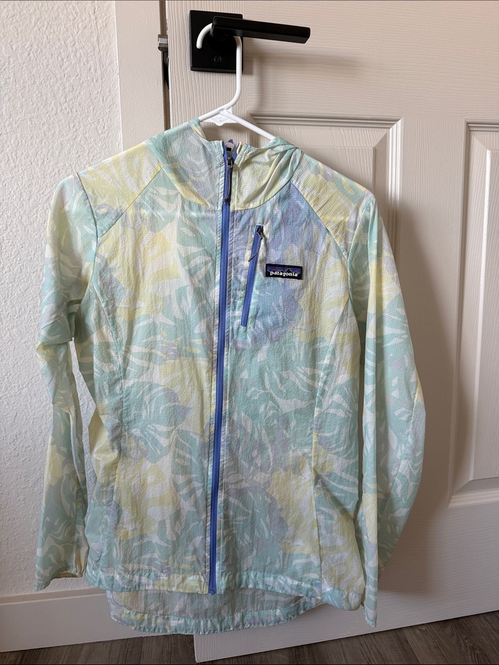 Patagonia Houdini Jacket Hooded XS